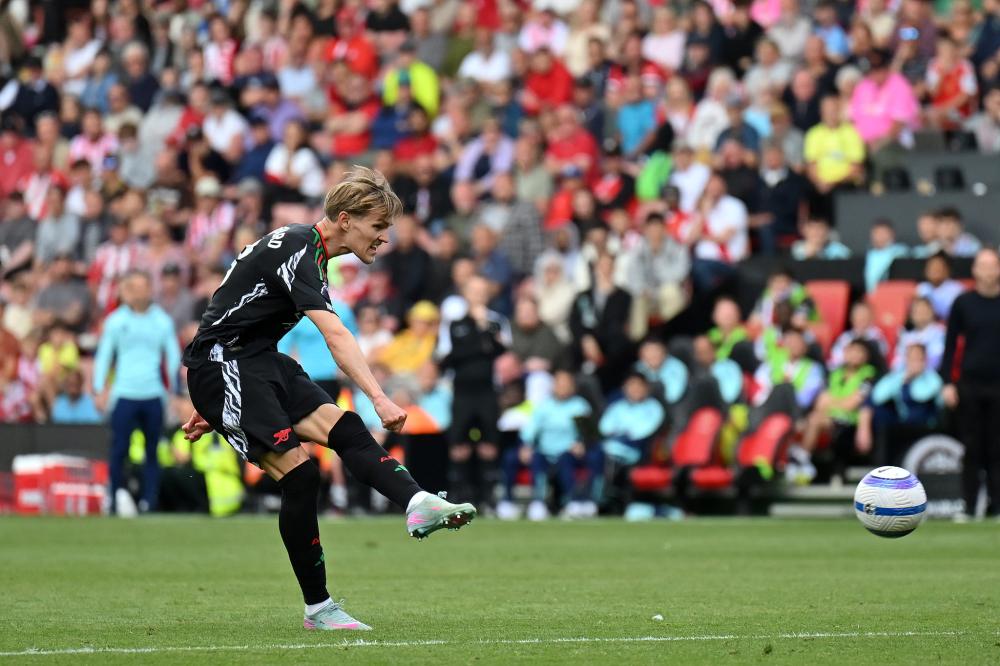 埃尔南德斯·马耶索将执法贝蒂斯对巴萨的比赛